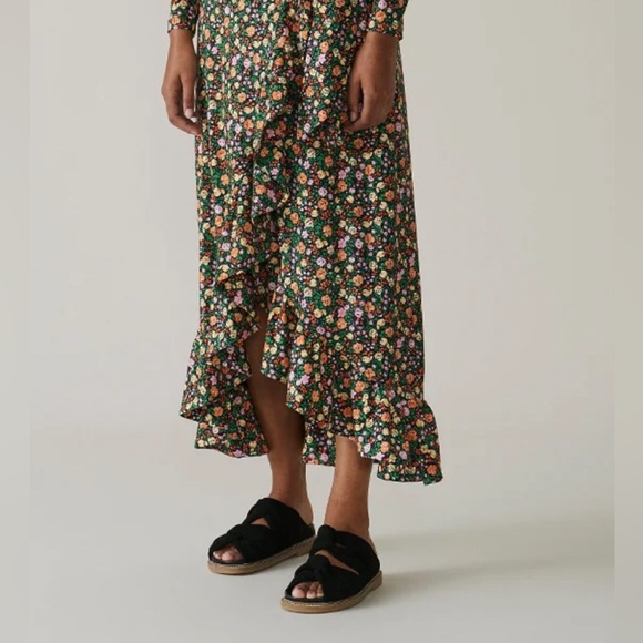 Ganni Anoush Suede Sandal - Picture 6 of 6